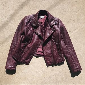 ✨HP✨New York & Company Moto Jacket TRUE BURGUNDY